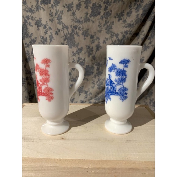 2 Avon Milk Glass Footed Toile Demitasse Cups Vintage - Picture 4 of 6